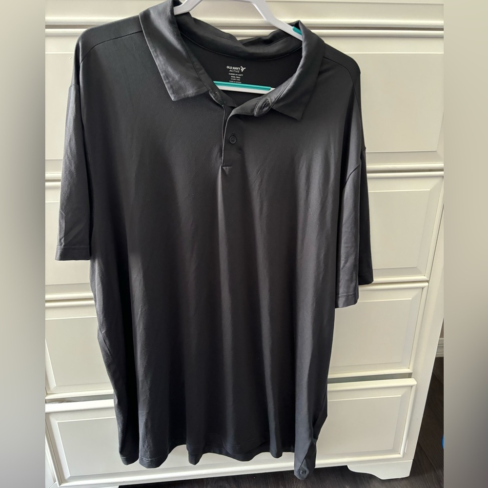 NWOT Old Navy Polo